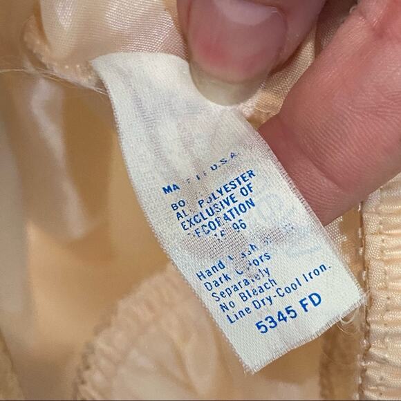 Vintage 1970’s Slip Skirt Warners Perfect Measure Grannycore Retro Cottagecore S - Picture 5 of 7